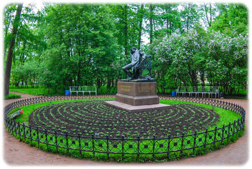 Открыть фотографию в полном размере Памятник А.С.Пушкину